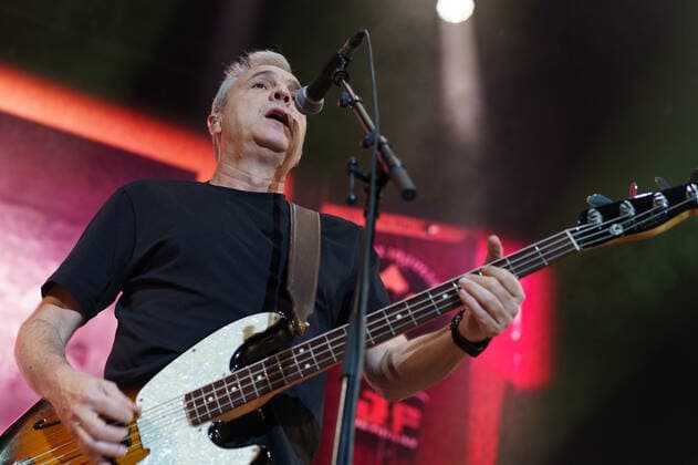 October 22, 2021, Madrid, Spain: Singer David Summers of the music band Hombres G performs live on stage at Wizink Center of Madrid. Madrid Spain - ZUMAs197 20211022_zaa_s197_111 Copyright: xAtilanoxGarciax