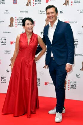 Anke Sevenich with company at the 32 award ceremony of the Hessian Film and Cinema Award at the Capitol Theater Offenbach, 22 10 2021 Foto:xN.xKubelkax xFuturexImage