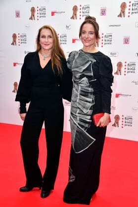 Barbara Philipp and Anne Ratte Polle at the 32 Hessian Film and Cinema Awards at the Capitol Theater Offenbach, 22 10 2021 Foto:xN.xKubelkax xFuturexImage