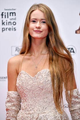 Joya Theresa at the 32 Hessian Film and Cinema Awards at the Capitol Theater Offenbach, 22 10 2021 Foto:xN.xKubelkax xFuturexImage