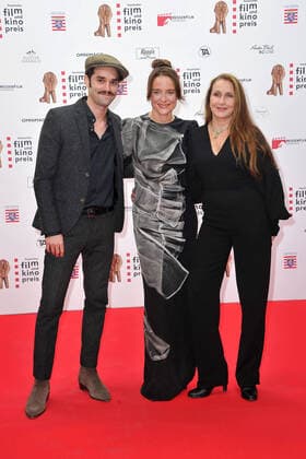Hessian Film and Cinema Award 2021 Actor Max Befort , actress Barbara Philipp and Anne Ratte Polle on the occasion of the award ceremony of the 32 Hessian Film and Cinema Award on the evening of 22 10 2021at the Capitol Offenbach 20211022MWI14553