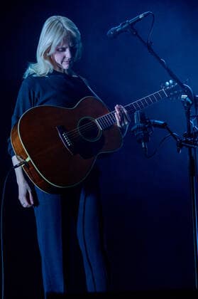 Laura Marling Performing Live At London s Roundhouse Laura Marling performing live at London s Roundhouse 22 October 2021 London United Kingdom  Copyright: xRobinxPopex pope-notitle211022_npiL6
