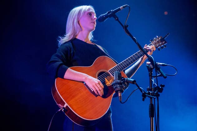 Laura Marling Performing Live At London s Roundhouse Laura Marling performing live at London s Roundhouse 22 October 2021 London United Kingdom  Copyright: xRobinxPopex pope-notitle211022_npkO9
