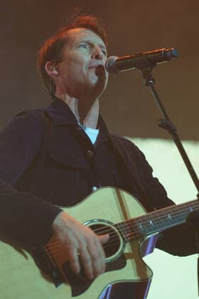 October 23, 2021, Madrid, Spain: Singer, James Blunt performs at the Cadena100 Por Ellas concert against breast cancer at the Wizink centre. Madrid Spain - ZUMAs197 20211023_zaa_s197_371 Copyright: xAtilanoxGarciax