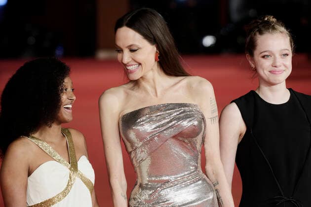 Eternals Red Carpet - 16th Rome Film Fest 2021 (L-R) Zahara Marley Jolie-Pitt, Angelina Jolie and Shiloh Jolie-Pitt attend the red carpet of the movie Eternals during the 16th Rome Film Fest 2021 on October 24, 2021 in Rome, Italy. Rome Italy  Copyright: xMassimoxValicchiax valicchia-notitle211024_npJgL