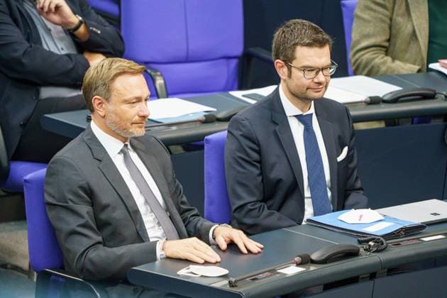 Plenary Session of the German Bundestag 20 German Bundestag in Berlin Constituent Session Christian Lindner, Marco Buschmann Plenary Session of the German Bundestag 20 German Bundestag in Berlin Constituent Session Christian Lindner, Marco Buschmann, Berlin Berlin Germany Bundestag