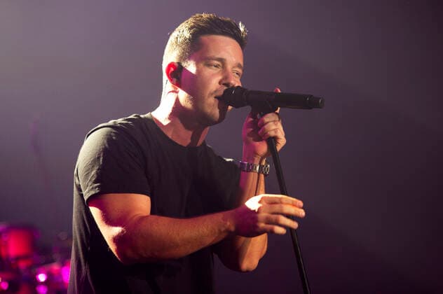 Nico Santos live at Columbiahalle Berlin, 27 10 2021 Foto:xC.xBehringx xFuturexImage