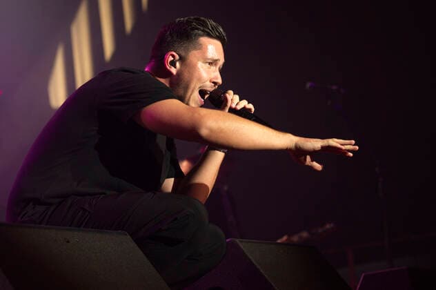 Nico Santos live at Columbiahalle Berlin, 27 10 2021 Foto:xC.xBehringx xFuturexImage