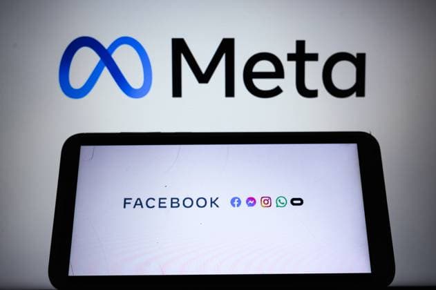 India: Facebook changes its name to Meta This photo illustration shows that Facebook Inc. is now called Meta, the company said on Thursday, in a rebrand that focuses on investing in the metaverse, a shared virtual environment that it bets will be the successor to the mobile internet. This photo was taken at Tehatta. Tehatta West Bengal India Copyright: SoumrabyataxRoy