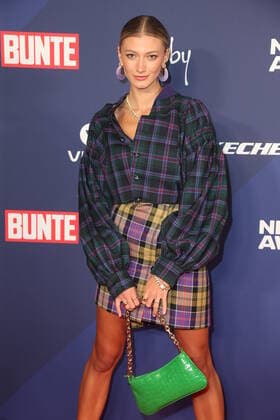 Newcomer Award Hamburg winner Leony, New Faces Award by Bunte magazine at Ruby Lotti Hotel Hamburg, 28 10 2021