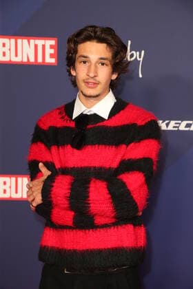 Newcomer Award Hamburg Noah Levi, New Faces Award from the magazine Bunte at the Ruby Lotti Hotel Hamburg, 28 10 2021