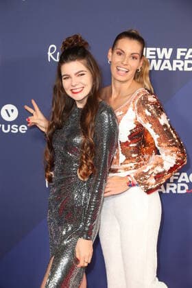 Newcomer Award Hamburg Klaudia Giez and Rebecca Kunikowski, New Faces Award from the magazine Bunte at the Ruby Lotti Hotel Hamburg, 28 10 2021