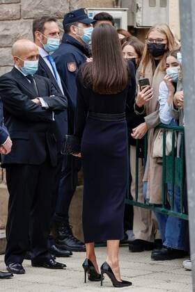 Queen Letizia of Spain leaves after attending the Tribute to late Spanish filmmakers Luis García Berlanga, Juan Antonio Bardem and Fernando Fernan Gomezheld within the 1st edition of Tudela s Debut Film Festival in Tudela, Navarra, Spain, 29 OCtober 2021. Spanish Queen attends 21st edition of Tudela s Debut Film Festival !ACHTUNG: NUR REDAKTIONELLE NUTZUNG!  Copyright: xJesusxDigesx GRAF2219 20211029-a608c5ec010ea7043716db3cdaf87289377ea232
