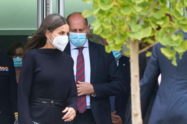 29-10-2021 Madrid Queen Letizia attend the 21st edition of the cinema festival, Opera prima city of Tudela, at the Moncayo cinema in Tudela. No Spain Â  Copyright: xPPEx