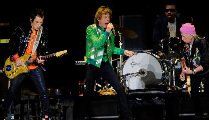 Bilder des Jahres 2021, Entertainment 10 Oktober Entertainment Themen der Woche KW43 Entertainment Bilder des Tages October 29, 2021, Tampa, Florida, USA: The Rolling Stones featuring Ronnie Wood, Steve Jordan, Mick Jagger and Keith Richards perform onstage during the No Filter tour at Raymond James Stadium on Friday, Oct. 29, 2021 in Tampa. Tampa USA - ZUMAs70_ 20211029_zan_s70_039 Copyright: xLuisxSantanax