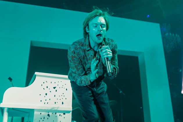 November 1, 2021, San Francisco, CA, USA: Finneas performs at the Fillmore Auditorium on November 1, 2021 in San Francisco, California. San Francisco USA - ZUMAs181 20211101_zea_s181_010 Copyright: xImagespacex