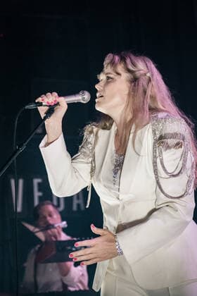 Ane Brun live in Copenhagen, Denmark Copenhagen, Denmark. 01st, November 2021. The Norwegian singer, songwriter and musician Ane Brun performs a live concert at VEGA in Copenhagen. Copenhagen Denmark  Copyright: xGonzalesxPhoto FlemmingxBoxJensex