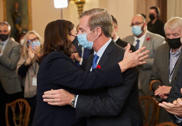 November 2, 2021, Winnipeg, MB, Canada: Heather Stefanson embraces her husband Jason as she is sworn in asÃ‚ Manitoba s 24th premier at theÃ‚ ManitobaÃ‚ Legislative Building inÃ‚ Winnipeg on Tuesday, November 2, 2021. Winnipeg Canada  - ZUMAc35_ 20211102_zaf_c35_109 Copyright: xDavidxLipnowskix