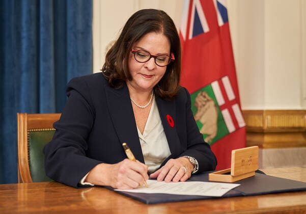 November 2, 2021, Winnipeg, MB, Canada: Heather Stefanson is sworn in asÃ‚ Manitoba s 24th premier at theÃ‚ ManitobaÃ‚ Legislative Building inÃ‚ Winnipeg on Tuesday, November 2, 2021. Winnipeg Canada  - ZUMAc35_ 20211102_zaf_c35_111 Copyright: xDavidxLipnowskix