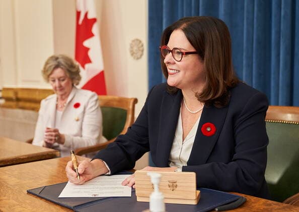November 2, 2021, Winnipeg, MB, Canada: Heather Stefanson (right) is sworn in asÃ‚ Manitoba s 24th premier with Lieutenant Governor of Manitoba, Janice Filmon at theÃ‚ ManitobaÃ‚ Legislative Building inÃ‚ Winnipeg on Tuesday, November 2, 2021. Winnipeg Canada  - ZUMAc35_ 20211102_zaf_c35_115 Copyright: xDavidxLipnowskix