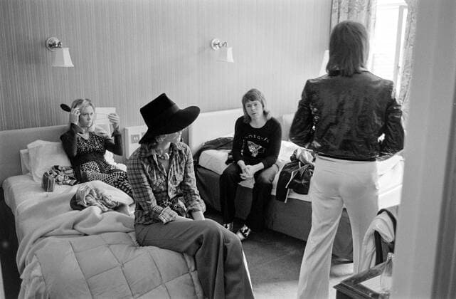 Swedish pop group ABBA at their hotel in London after winning the Eurovision Song Contest in Brighton, England, in April, 1974. From left Agnetha Fältskog, Anni-Frid Lyngstad , Björn Ulvaeus and Benny Andersson. LONDON UNITED KINGDOM x3012x *** Swedish pop group ABBA at their hotel in London after winning the Eurovision Song Contest in Brighton, England, in April, 1974 From left Agnetha Fältskog, Anni Frid Lyngstad , Björn Ulvaeus and Benny Andersson LONDON UNITED KINGDOM x3012x,  Copyright: xLennartxEdling KB TTx ABBA AFTER EUROVISION 1974