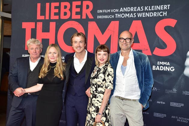 Premiere LIEBER THOMAS örg Schüttauf, Anja Schneider, Albrecht Schuch, Jella Haase and director Andreas Kleinert Arrival red carpet FilmPremiere Lieber THomas in Berlin on 03 11 2021 Photopress Mueller
