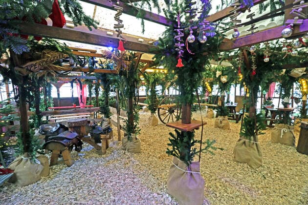 Smaller Christmas markets Christmas market in the suburbs of the city of Essen with 3G regulation Essen North Rhine-Westphalia Germany Steele