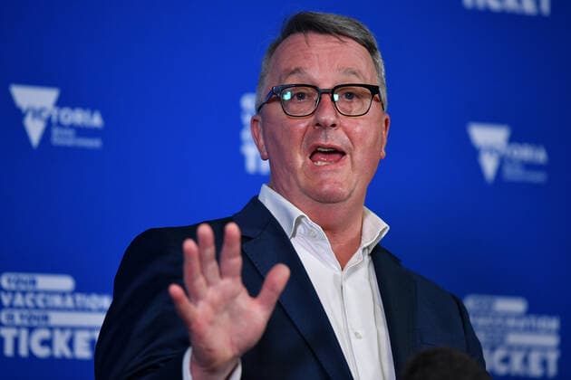 MARTIN FOLEY COVID19 PRESSER, Victorian Health Minister Martin Foley speaks to the media during a press conference in Melbourne, Friday, November 5, 2021. ( NO ARCHIVING, EDITORIAL USE ONLY, NO USE IN BOOKS WITHOUT CONSENT MELBOURNE VIC AUSTRALIA  Copyright: xJOELxCARRETTx 20211105001592923487