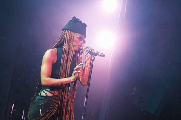 IAMDDB live in Copenhagen, Denmark Copenhagen, Denmark. 04th, November 2021. The English rapper and singer IAMDDB performs a live concert at Pumpehuset in Copenhagen. Copenhagen Denmark  Copyright: xGonzalesxPhoto FlemmingxBoxJensex
