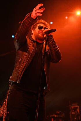 HOLLYWOOD FL - NOVEMBER 05: Asking Alexandria performs at Hard Rock Live at the Seminole Hard Rock Hotel & Casino on November 5, 2021 in Hollywood, Florida. Copyright: xmpi04x