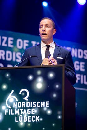 Hannes Thor Halldorsson Film Award Night of the Nordic Film Days Lübeck, 06 11 21 Lübeck Schleswig Holstein Germany Copyright: xAgentur54Gradx xFelixxKoenigx