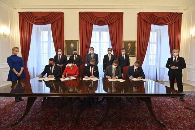 Leaders of coalition Together (ODS, KDU-CSL, TOP 09) and Pirates STAN sign their coalition agreement in Prague, Czech Republic, November 8, 2021. (L-R) Marian Jurecka (KDU-CSL), Marketa Pekarova Adamova (TOP 09), Petr Fiala (ODS), Vit Rakusan (STAN) and Ivan Bartos (Pirates). (CTKxPhoto MichalxKamaryt) CTKPhotoP2021110803328 