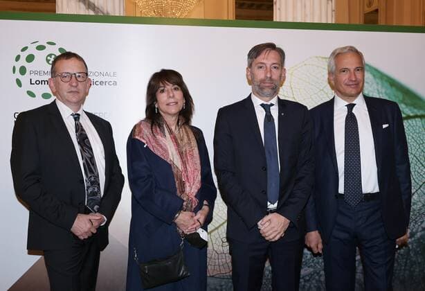 Milan, Italy La Scala Marcella Bonchio, Markus Antonietti and Pierre Joliot are awarded the 2020-2021 edition of the International Award Lombardia e Ricerca , the recognition promoted by the Lombardy Region which assigns 1 million euros to the best scientific discovery in the field of Sciences of Life attended by various institutions and famous guests In the picture: Marcella Bonchio, Markus Antonietti, Paolo Veronesi, Fabrizio Sala  Copyright: xNickxZonnax xIPAx xNickxZonnax