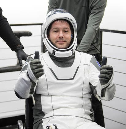 November 8, 2021, Pensacola, Florida, USA: ESA (European Space Agency) astronaut Thomas Pesquet gives a thumbs up after being helped out of the SpaceX Crew Dragon Endeavour spacecraft onboard the SpaceX GO Navigator recovery ship after he and NASA astronauts Shane Kimbrough and Megan McArthur, and Japan Aerospace Exploration Agency (JAXA) astronaut Aki Hoshide landed in the Gulf of Mexico off the coast of Pensacola, Florida, Monday, Nov. 8, 2021. NASA™s SpaceX Crew-2 mission is the second operational mission of the SpaceX Crew Dragon spacecraft and Falcon 9 rocket to the International Space Station as part of the agency™s Commercial Crew Program..Mandatory Credit: NASA via CNP Pensacola USA - ZUMAs152 20211108_zaa_s152_083 Copyright: xAubreyxGemignanix