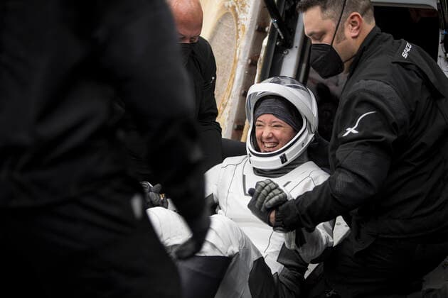 November 8, 2021, Pensacola, Florida, USA: NASA astronaut Megan McArthur is helped out of the SpaceX Crew Dragon Endeavour spacecraft onboard the SpaceX GO Navigator recovery ship after she and NASA astronaut Shane Kimbrough, Japan Aerospace Exploration Agency (JAXA) astronaut Aki Hoshide, and ESA (European Space Agency) astronaut Thomas Pesquet landed in the Gulf of Mexico off the coast of Pensacola, Florida, Monday, Nov. 8, 2021. NASA™s SpaceX Crew-2 mission is the second operational mission of the SpaceX Crew Dragon spacecraft and Falcon 9 rocket to the International Space Station as part of the agency™s Commercial Crew Program. .Mandatory Credit: NASA via CNP Pensacola USA - ZUMAs152 20211108_zaa_s152_092 Copyright: xAubreyxGemignanix