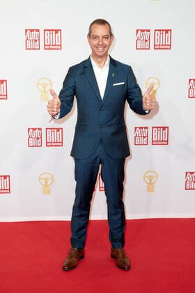 The Golden Steering Wheel 2021 Frank van Meel CEO BMW M on the red carpet at the Golden Steering Wheel award ceremony in the Axel Springer Tower in Berlin Copyright: xEventpressxGolejewskix