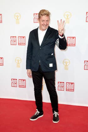 The Golden Steering Wheel 2021 Wayne Griffiths CEO SEAT on the red carpet at the Golden Steering Wheel award ceremony at the Axel Springer Tower in Berlin Copyright: xEventpressxGolejewskix