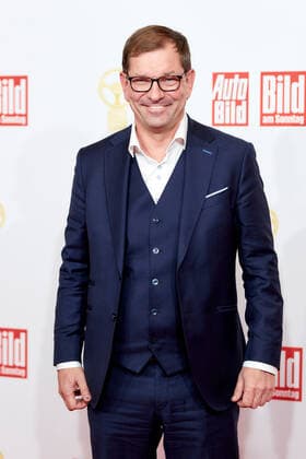 The Golden Steering Wheel 2021 Audi boss Markus Duesmann on the red carpet at the Golden Steering Wheel awards ceremony in the Axel Springer high-rise in Berlin Copyright: xEventpressxGolejewskix