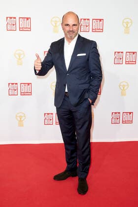 The Golden Steering Wheel 2021 Markus Siebrecht CEO Renault Germany on the red carpet at the award ceremony of the Golden Steering Wheel in the Axel Springer Tower in Berlin Copyright: xEventpressxGolejewskix