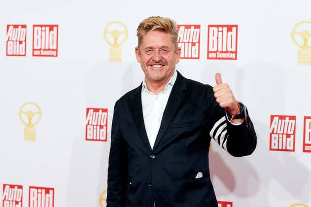 The Golden Steering Wheel 2021 Wayne Griffiths CEO SEAT on the red carpet at the Golden Steering Wheel award ceremony at the Axel Springer Tower in Berlin Copyright: xEventpressxGolejewskix