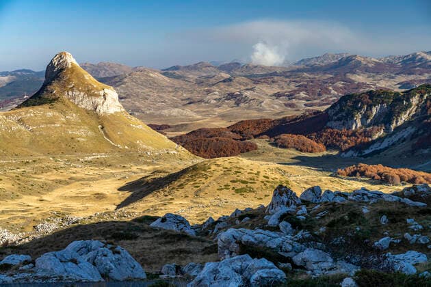 Durmitor Nationalpark Gebirgslandschaft am Sedlo Pass, Durmitor Nationalpark, Žabljak, Montenegro, Europa Mountain landscape at Sedlo Pass, Durmitor National Park, Žabljak, Montenegro, Europe *** Durmitor National Park Mountain landscape at Sedlo Pass, Durmitor National Park, Žabljak, Montenegro, Europe Mountain landscape at Sedlo Pass, Durmitor National Park, Žabljak, Montenegro, Europe