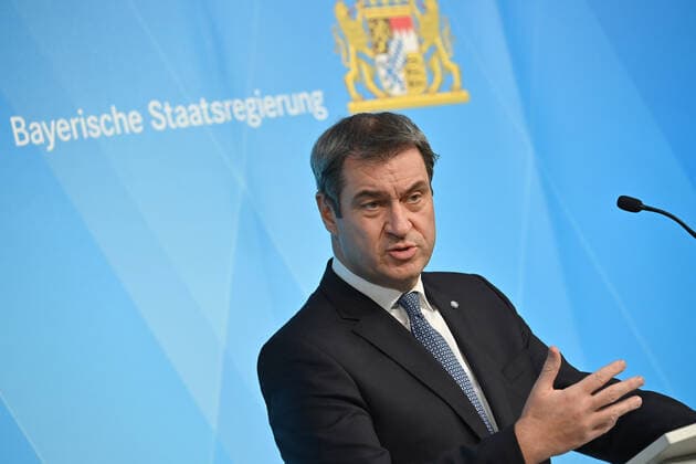 Markus SOEDER Ministerpraesident Bavaria and CSU chairman ,Gesture, single picture, cut single motive, Portraet, Portrait, Portrait press conference after consultation with representatives of Bavarian hospitals over the current Corona situation in the Bavarian hospitals and in particular on the intensive care units on 11 11 2021 in the prince Carl Palais in Munich
