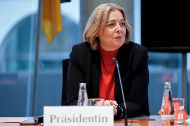 Bilder des Jahres 2021, News 11 November News Themen der Woche KW45 News Bilder des Tages Konstituierung des Hauptausschusses des 20. Deutschen Bundestag Aktuell, 11.11.2021, Berlin Baerbel Bas im Portrait die neue Bundestagspraesidentin bei der Konstituierung des Hauptausschusses des 20. Deutschen Bundestag im Paul-Loebbe-Haus in Berlin und der Leitung der neuen Bundestagspraesidentin *** Constitution of the main committee of the 20 German Bundestag Current, 11 11 2021, Berlin Baerbel Bas in the portrait the new Bundestagspraesidentin with the constitution of the main committee of the 20 German Bundestag in the Paul Loebbe house in Berlin and the guidance of the new Bundestagspraesidentin