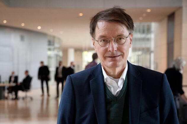 Karl Lauterbach at the 2 session of the German Bundestag in the Reichstag building Berlin, 11 11 2021 Foto:xF.xKernx xFuturexImage