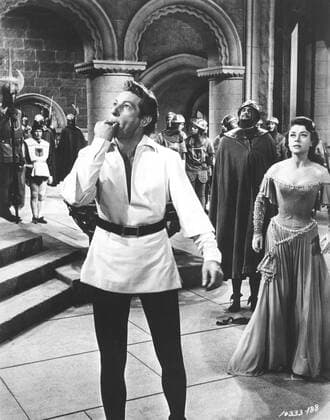 THE COURT JESTER US 1955 THE COURT JESTER US 1955 DANNY KAYE, GLYNIS JOHNS Date: 1955. Strictly editorial use only in conjunction with the promotion of the film. Credit line mandatory. This image is copyright of the film company and is supplied under the terms of issue as film still. No commercial or book cover use permitted without prior consent from the film company.  Mandatory credit line: Courtesy Ronald Grant Mary Evans