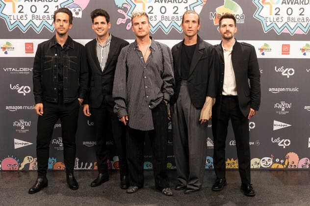Dvicio at the LOS40 Music Awards 2021 at the VelÃ²drom Illes Balears Palma de Mallorca, 12 11 2021 Dvicio  Foto:xDyDxFotografosx xFuturexImage