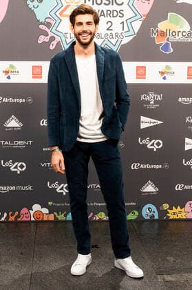 Alvaro Soler at the presentation of the LOS40 Music Awards 2021 at the VelÃ²drom Illes Balears Palma de Mallorca, 12 11 2021 Ãlvaro Soler  Foto:xDyDxFotografosx xFuturexImage