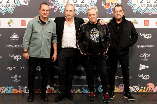 Hombres G at the LOS40 Music Awards 2021 at the VelÃ²drom Illes Balears Palma de Mallorca, 12 11 2021 Hombres G  Foto:xDyDxFotografosx xFuturexImage