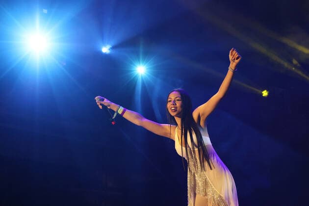 Singer Mariah the Scientist performs on stage during the Day N Vegas Music Festival at the Las Vegas Festival Grounds in Las Vegas, Nevada on Friday, November 12, 2021.  LAV2021111270 JAMESxATOA