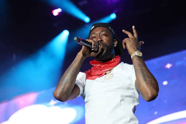 Rapper Freddie Gibbs performs on stage during the Day N Vegas Music Festival at the Las Vegas Festival Grounds in Las Vegas, Nevada on Saturday, November 13, 2021.  LAV2021111326 JAMESxATOA